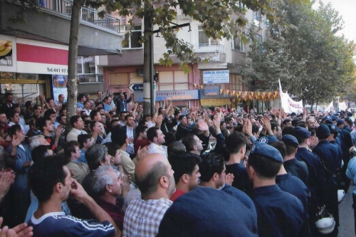 Birliğimizi ve Haklılığımızı Kabul Edenlere Teşekkür Ediyoruz