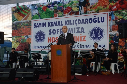 Kemal Kılıçdaroğlu, Pazarcı Esnafıyla İftarda Buluştu