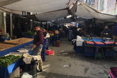 Sanayi Mahallesi perşembe pazarı eski yerinde açılmaya devam edecek.